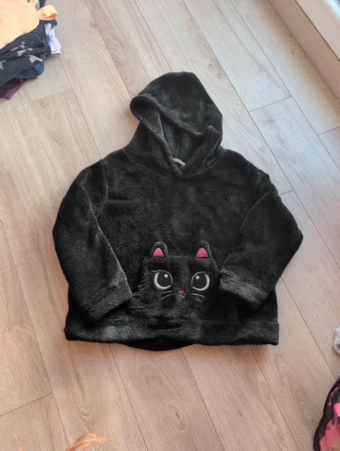 Pull chat h et m 4-6 ans