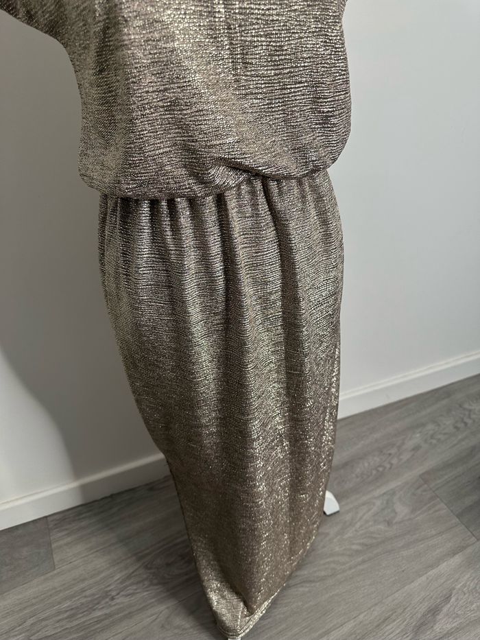 Robe longue dorée et argentée Trois Ka T38 M - photo numéro 3