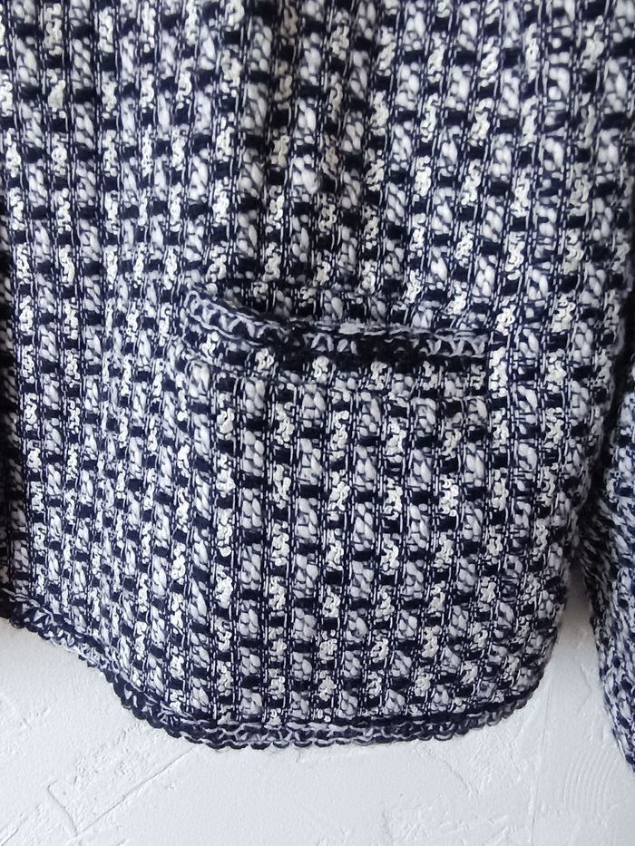 Veste tailleur femme. - photo numéro 5