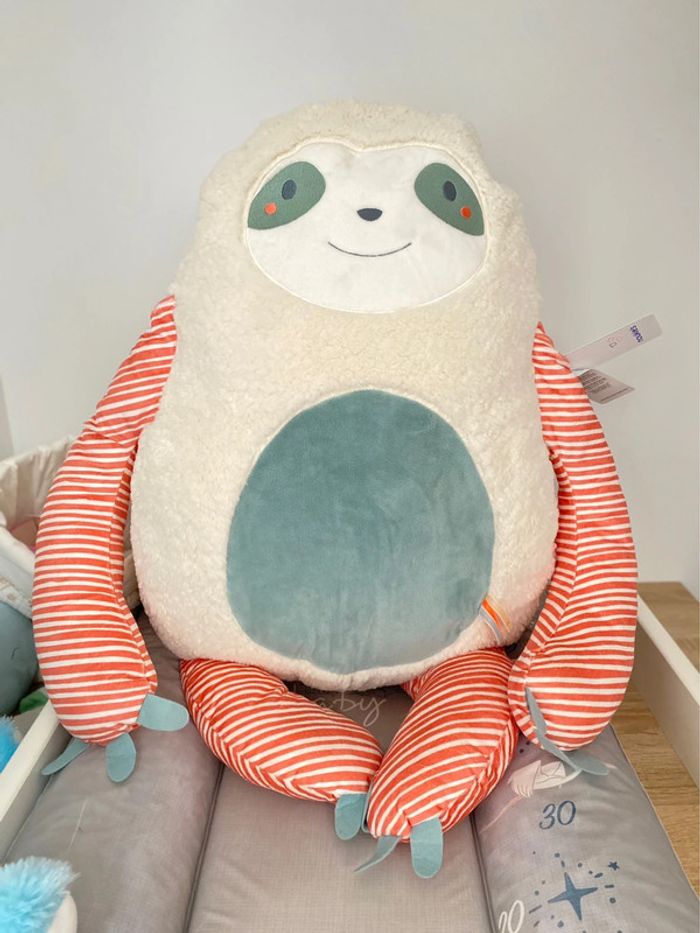 Peluche géante paresseux Moris Noukie’s