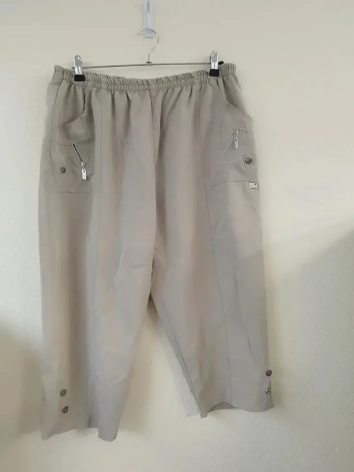 Pantacourt beige - Cherry Berry - taille 42
