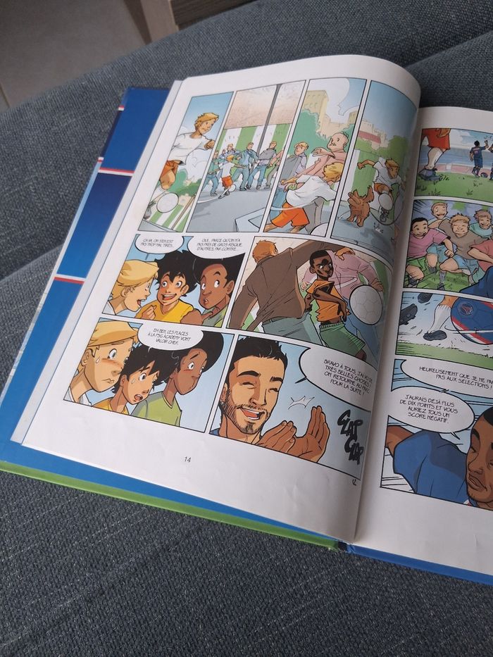 Academy la BD officielle - photo numéro 7
