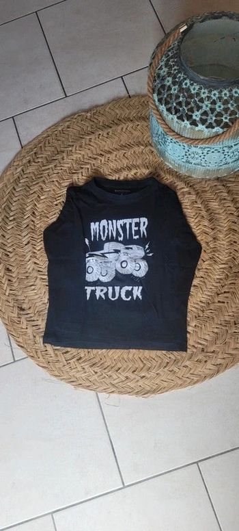 T-shirt garçon manches longues Taille 116