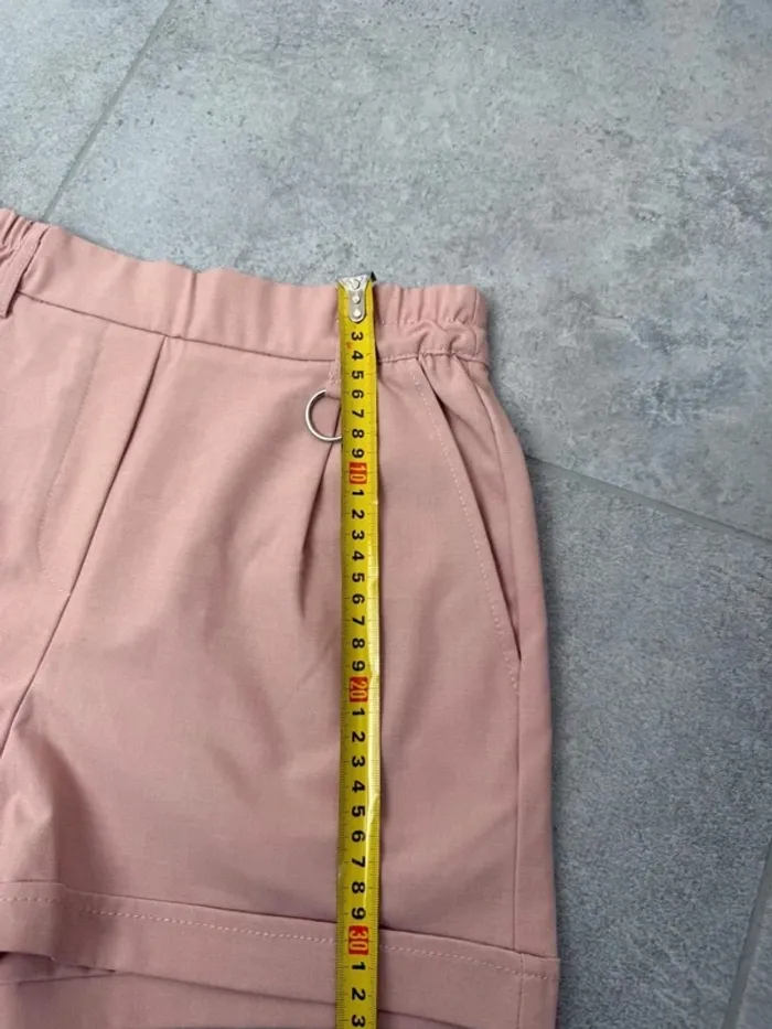 Short femme Berska rose taille S parfait état - photo numéro 3