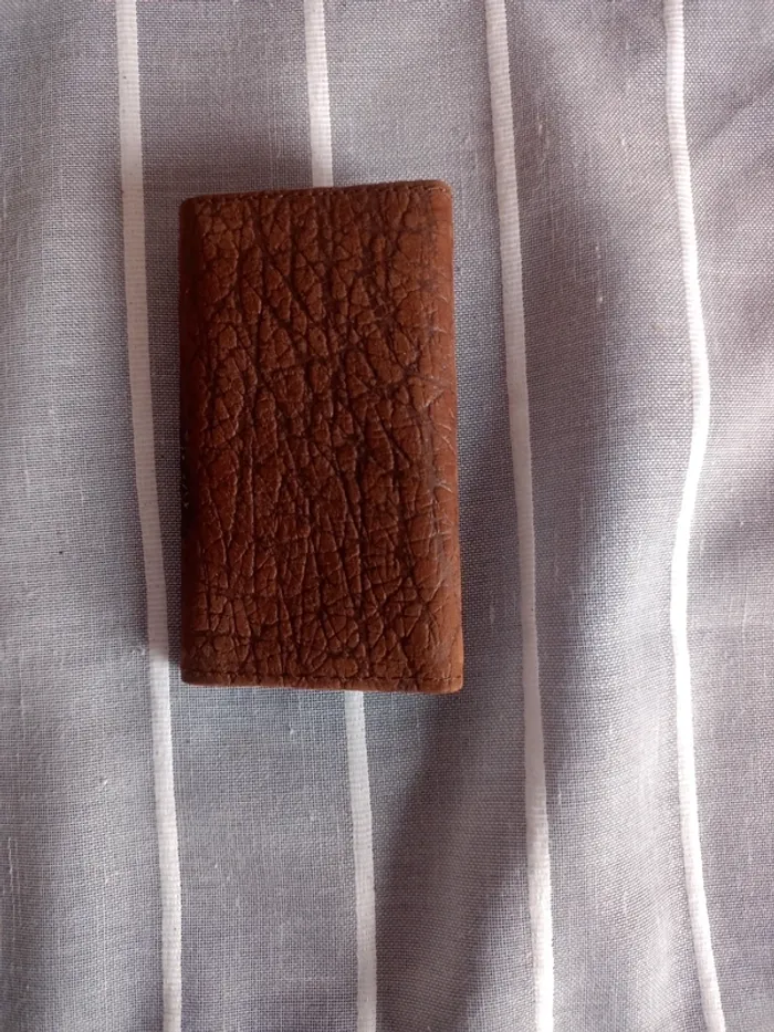 Pochette porte clefs en cuir - photo numéro 2