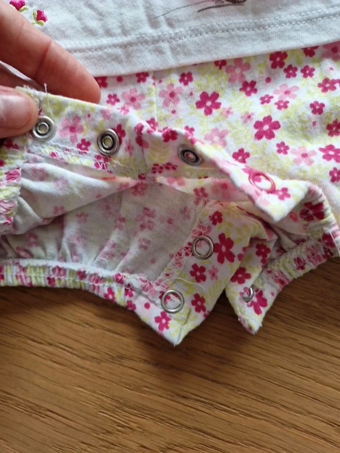 Combishort 3 mois - photo numéro 5