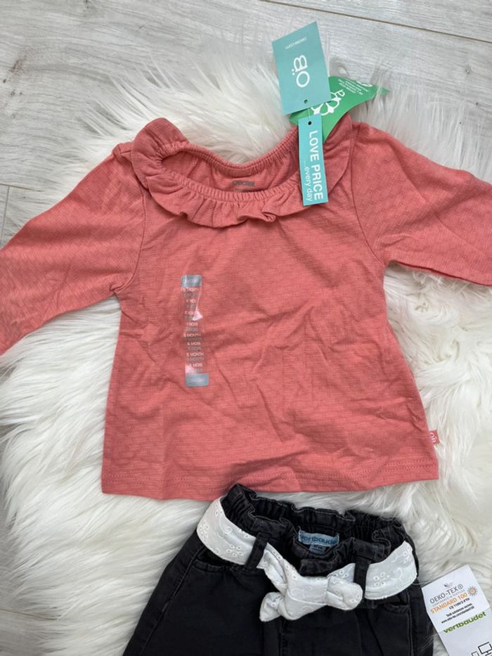 Ensemble Jean Mom et t-shirt - photo numéro 4