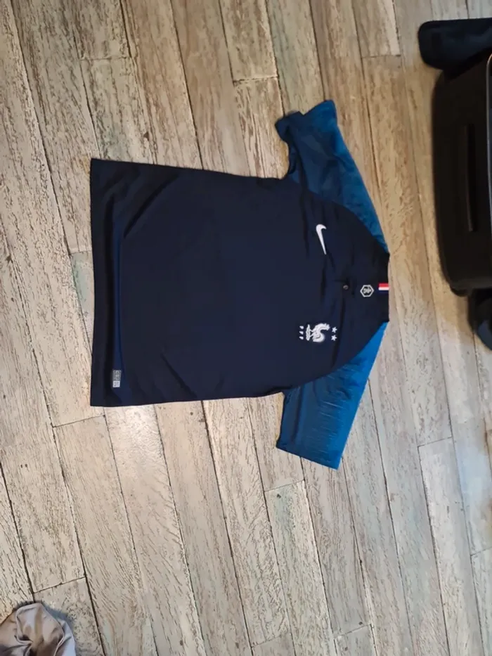 T shirt - photo numéro 3