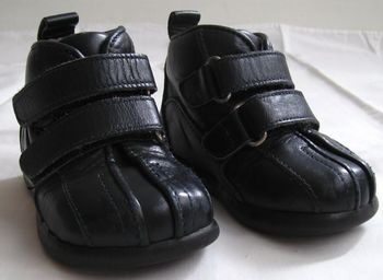 Chaussures bébé tout cuir - P.19
