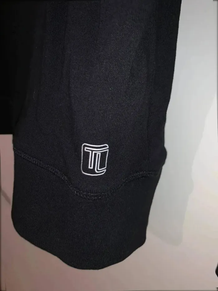 Pull ras le cou à manches longues basketball taille M - photo numéro 6