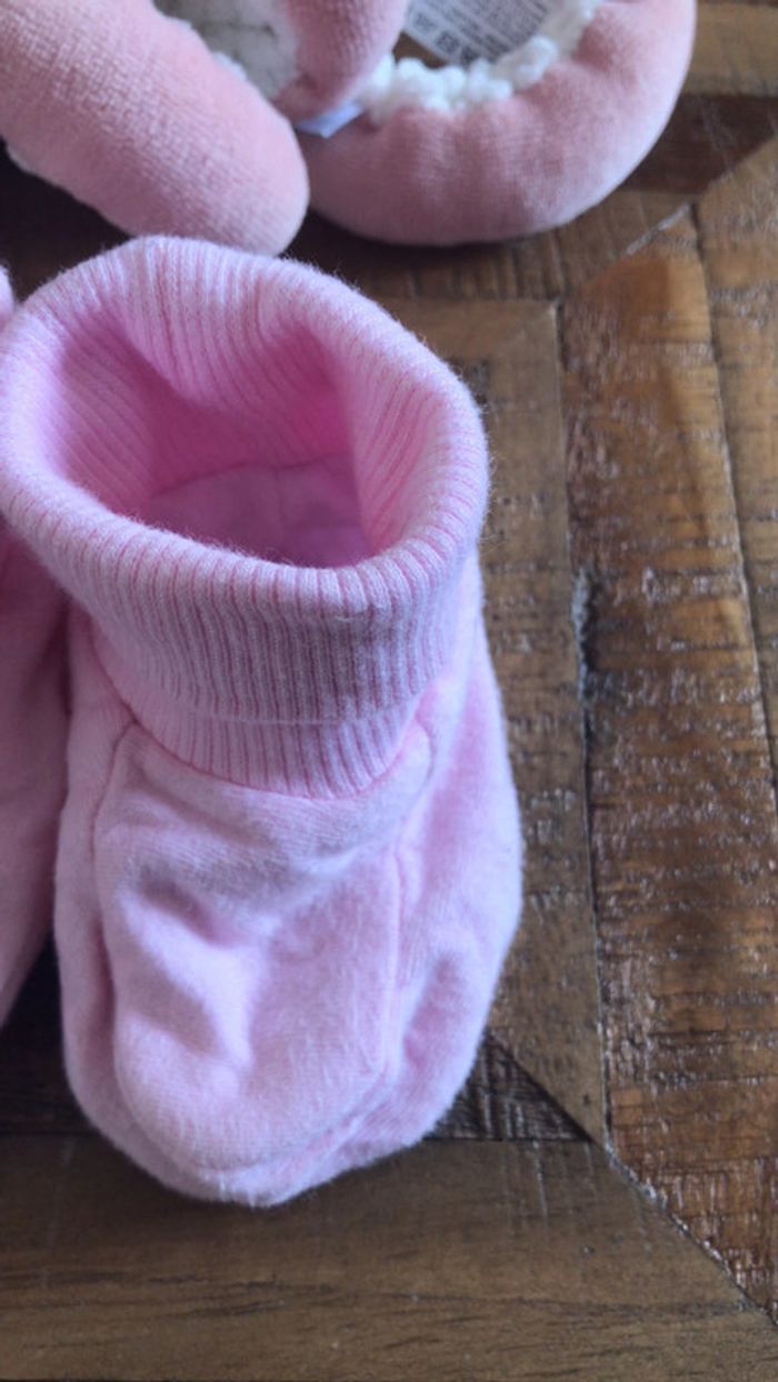 Chaussons rose naissance - photo numéro 2