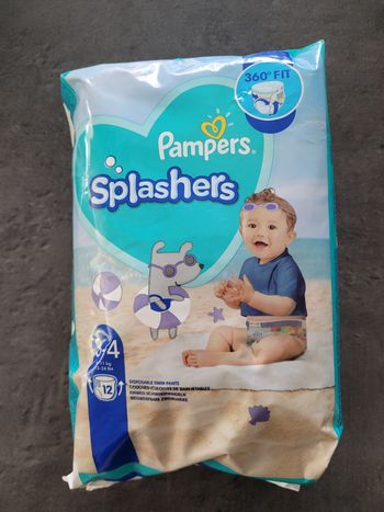 Pampers pour baignade taille 3-4