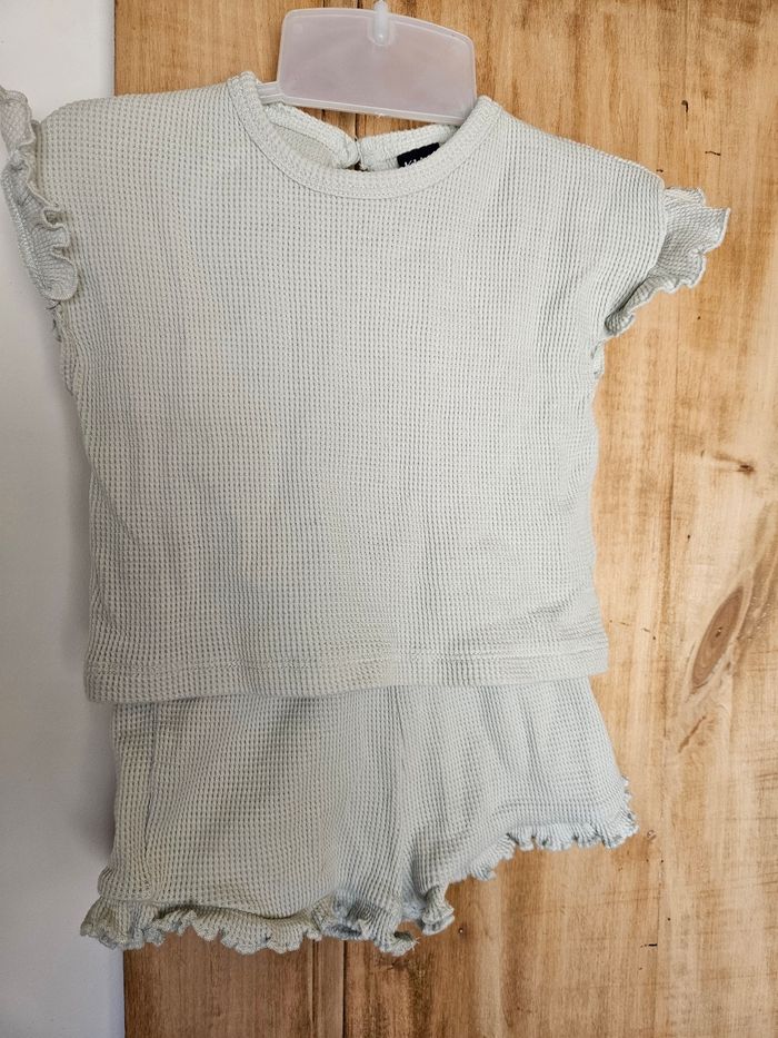 Ensemble 2 pièces kiabi 6 mois