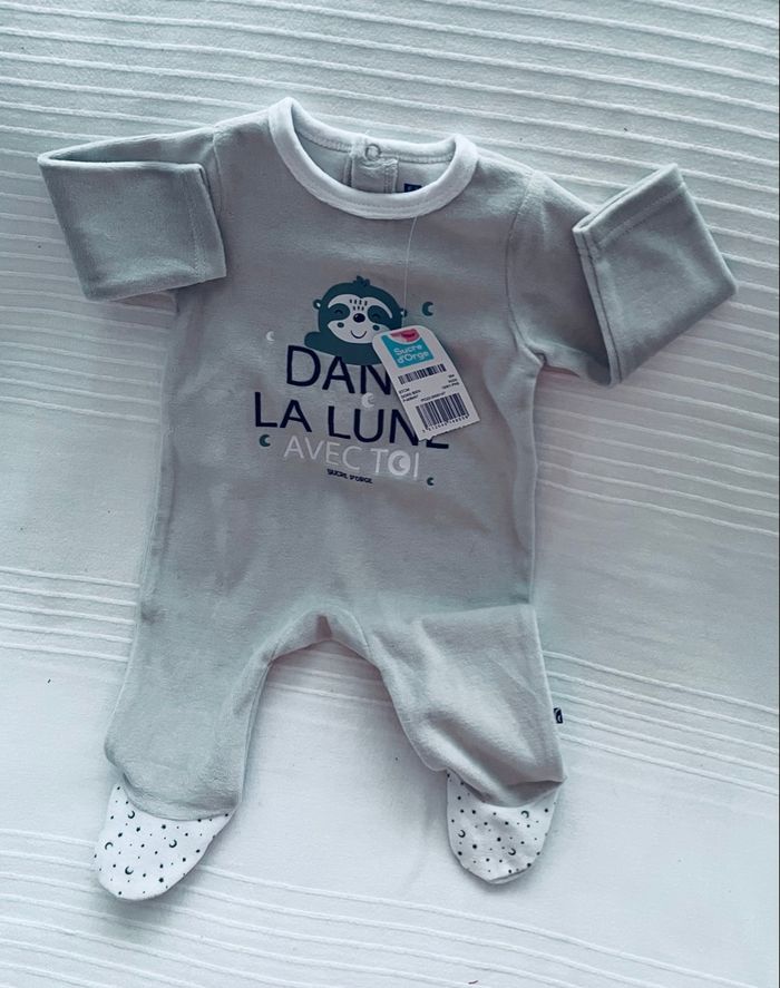 Pyjama lune absorba 6 mois