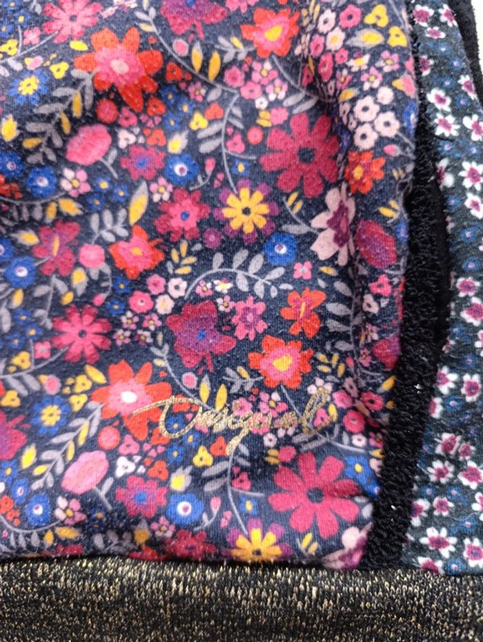 Pull sweat Desigual taille 9/10ans - photo numéro 2