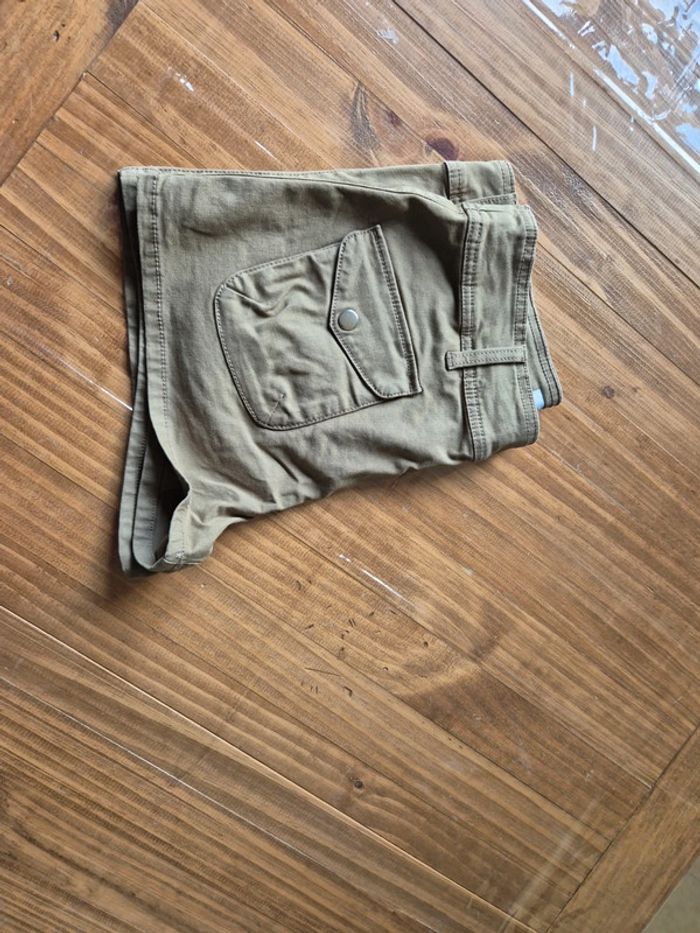 Short cargo - photo numéro 4