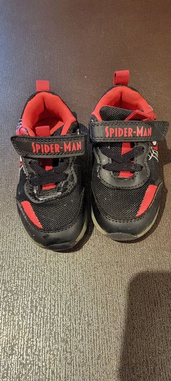 Baskets Spider-Man t22