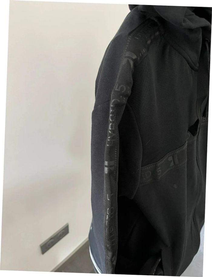 Gilet zippé noir à capuche taille XL marque hybrid.5 - photo numéro 3