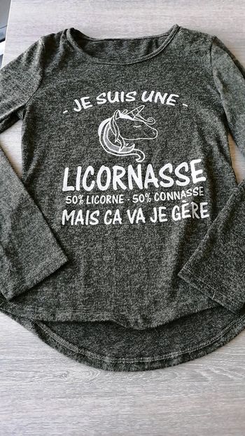 Pull léger taille S