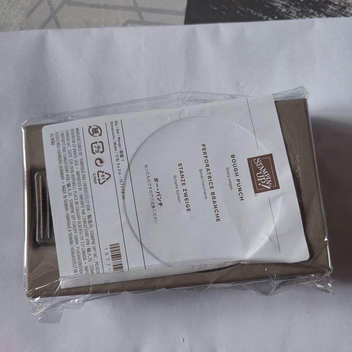 Perforatrice branche stampin up neuve sous blister - photo numéro 2