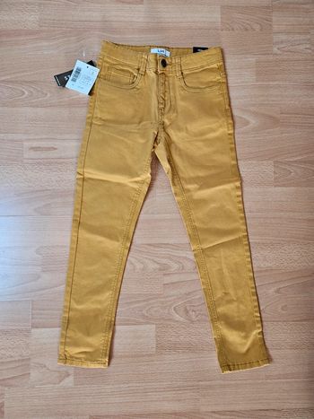 Pantalon 8 ans lh neuf