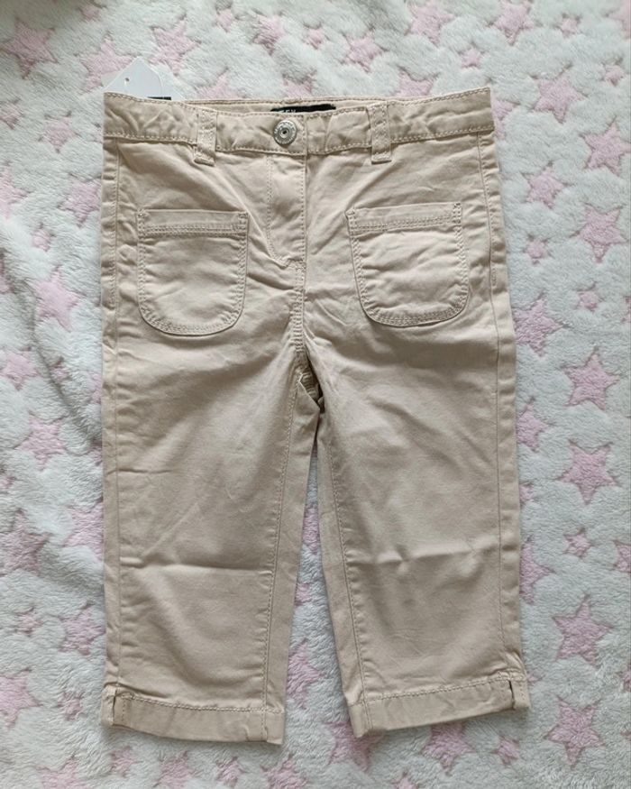Pantacourt 3-4ans neuf