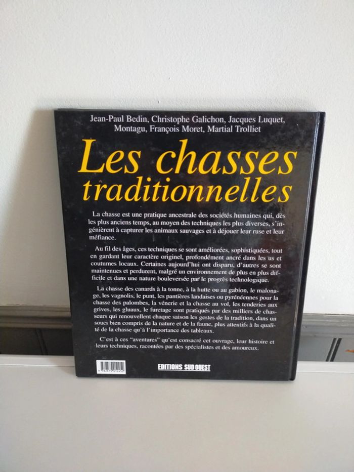 Livre Les chasses traditionnelles - photo numéro 2