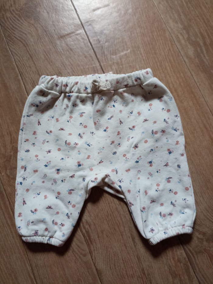 Pantalon fille 1 mois
