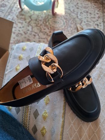 Mocassins neuf acheté a 99euro