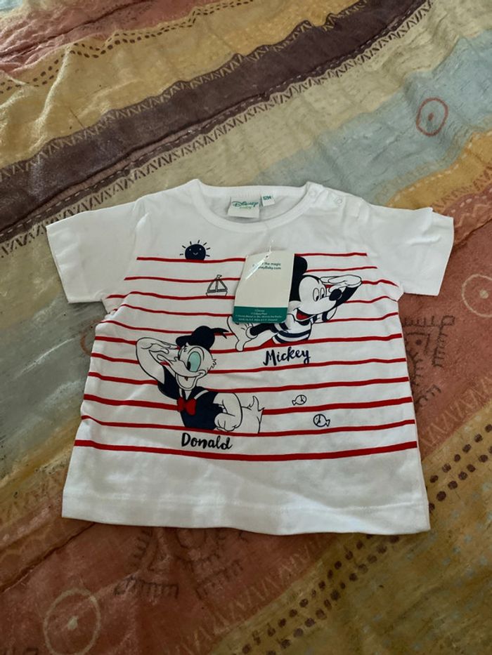 Tishert taille 12m