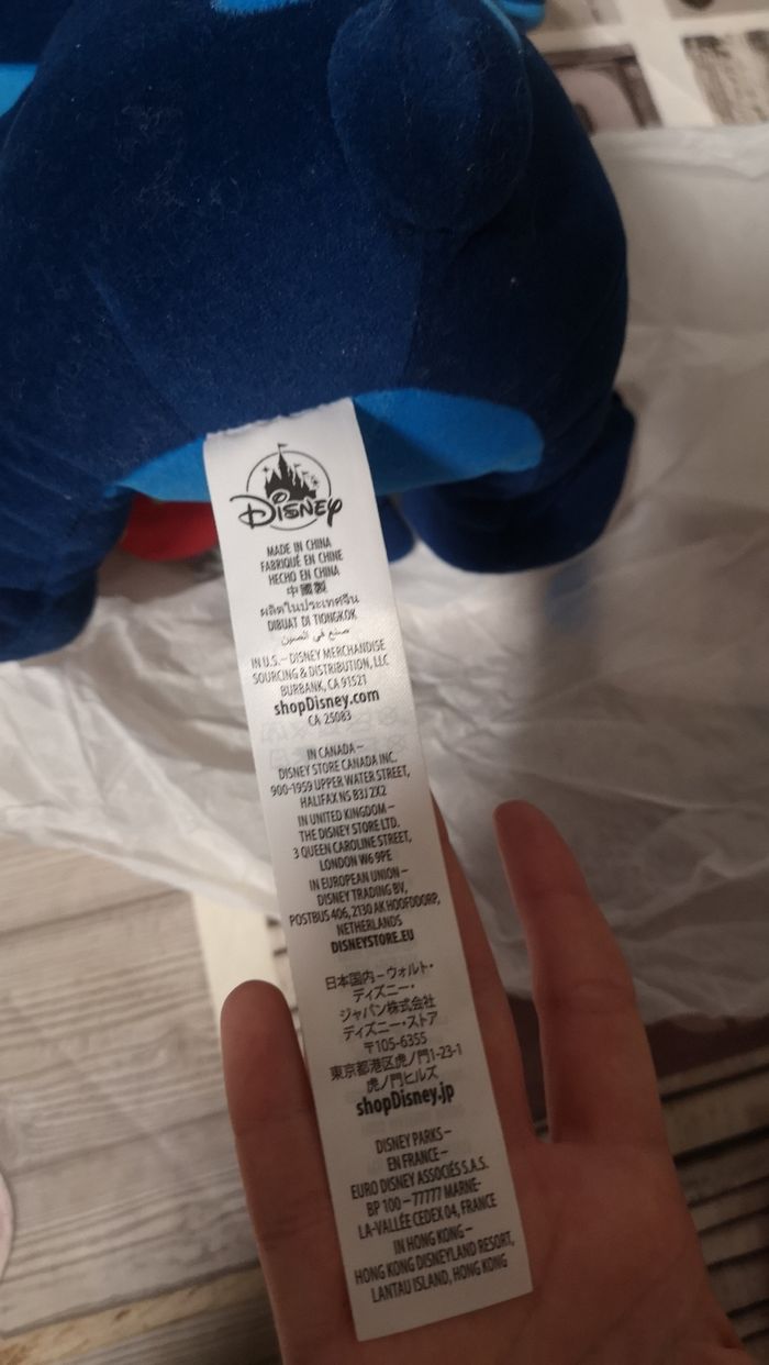 Peluche stitch crashes blanche neige - photo numéro 3