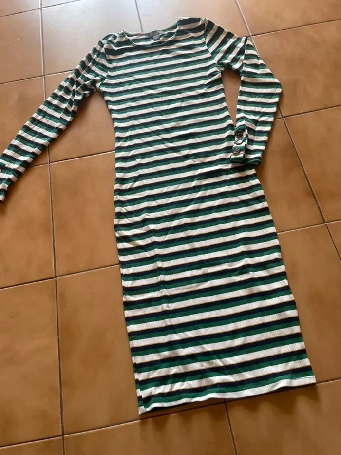 Robe femme 34 - photo numéro 2