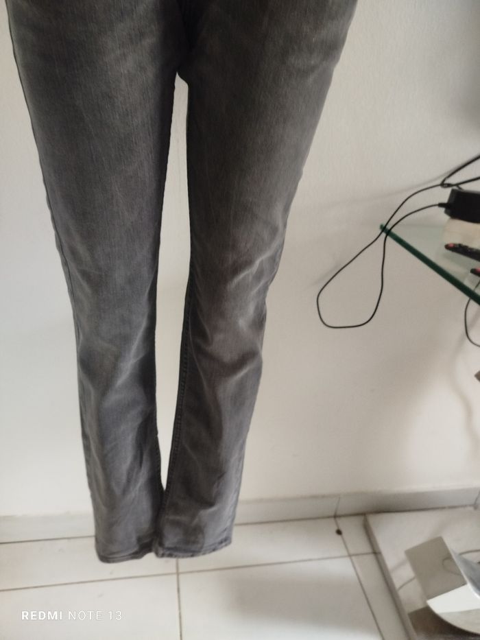#kytie42homme. Jeans slim taille 42/44(33/34) - photo numéro 3