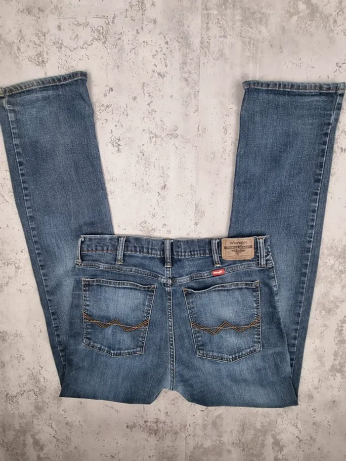 Jean slim Wrangler bleu – Taille 34x32 US / 44 FR Homme (mesures en photos) - photo numéro 3