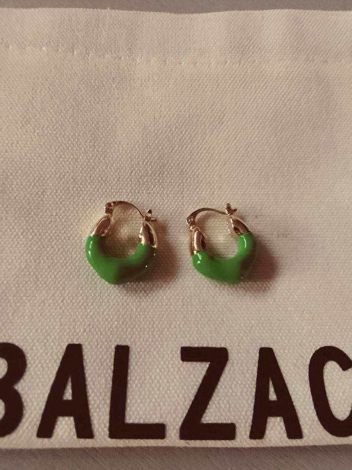 🌸👍 Automne 2025 👍 Créoles dorées et résine verte Balzac Paris 🌸 - photo numéro 2