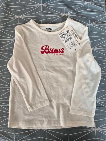 T-shirt fille taille 24 mois