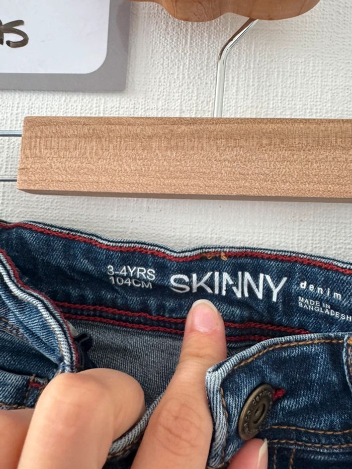 Bermuda en jean - taille 4 ans 🌼 - photo numéro 2