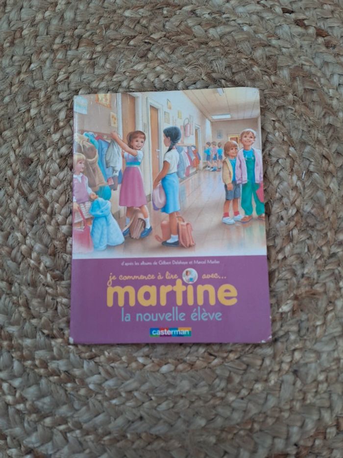 Livre Je commence à lire avec Martine , la nouvelle élève