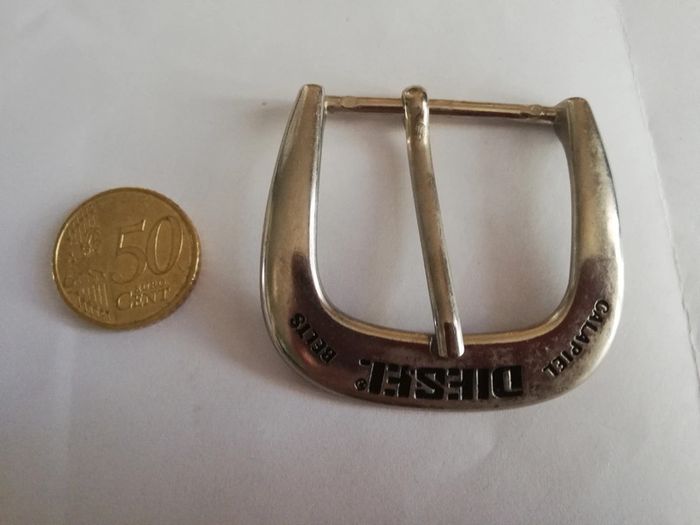 Très belle boucle de ceinture vintage diesel authentique