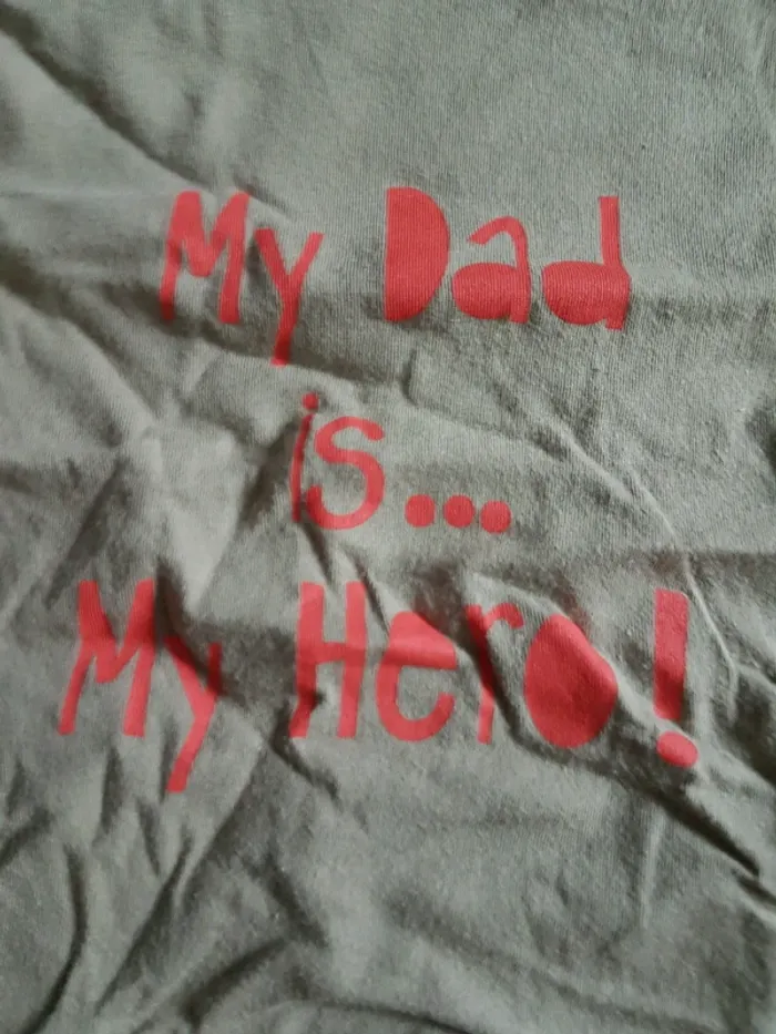 T shirt Kiabi 12 mois - photo numéro 2