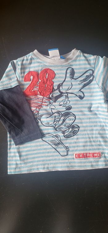 T-shirt mickey