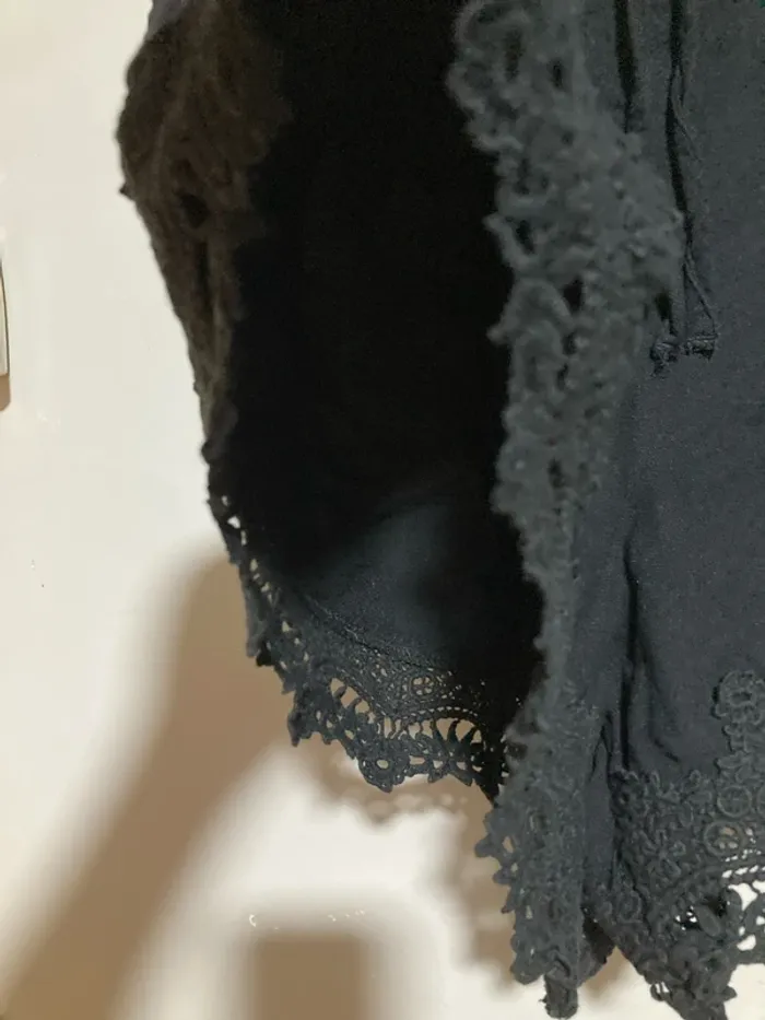 Short noir taille haute Clockhouse C&A– Taille 40 - photo numéro 11