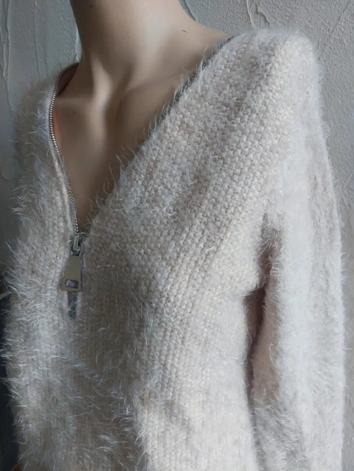 Pull aspect laine angora avec fermeture éclair - photo numéro 3