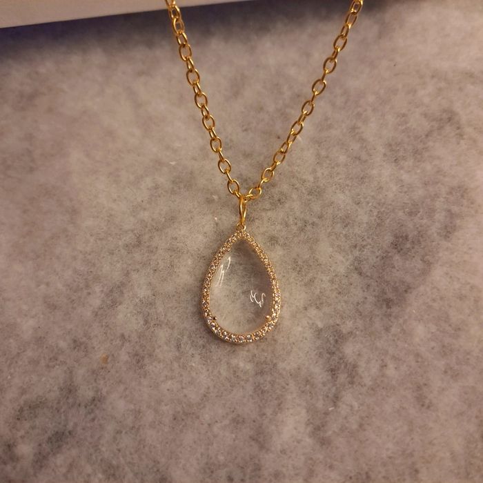 Collier doré avec pendentif strass verre transparent - photo numéro 12