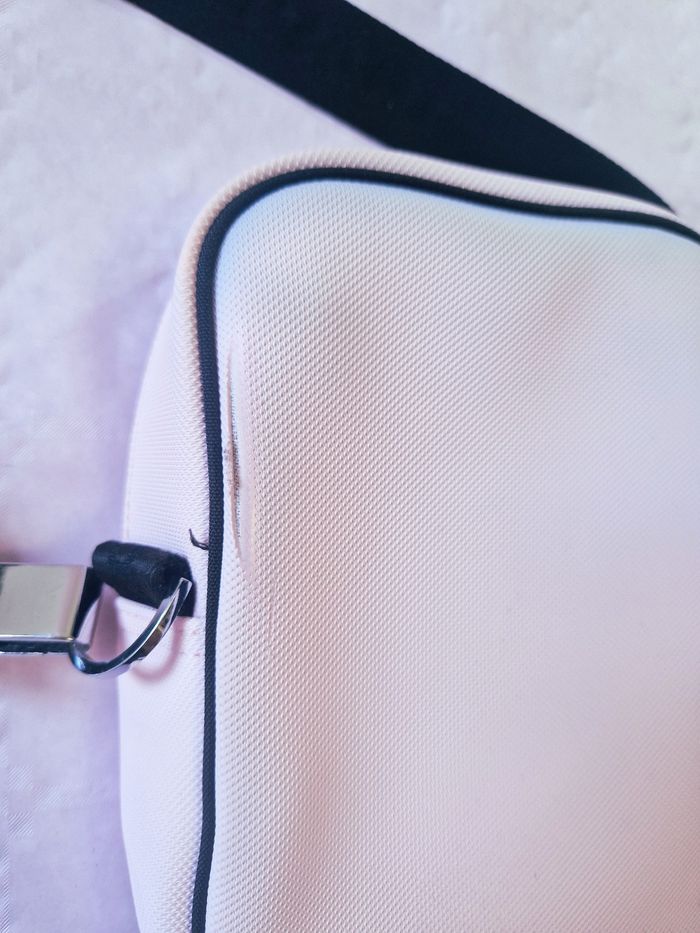 Sacoche / sac bandoulière , femme , Lacoste - photo numéro 4