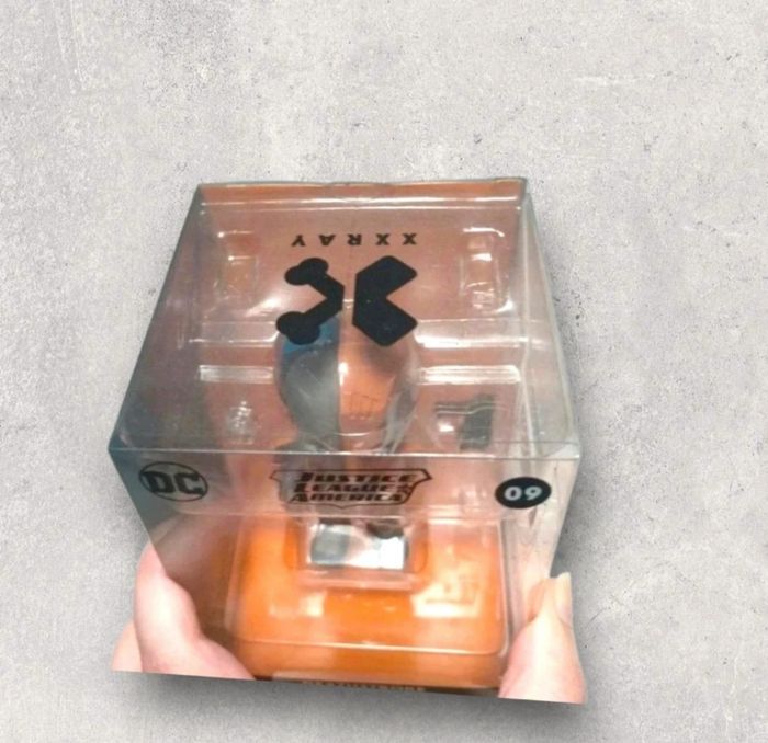 Figurine Deathstroke – Justice League America – DC Comics (NEUVE) - photo numéro 2