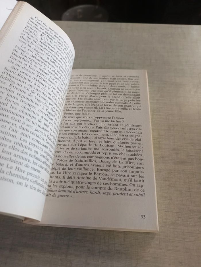 Livre la hire ou la colère de jehanne - photo numéro 4