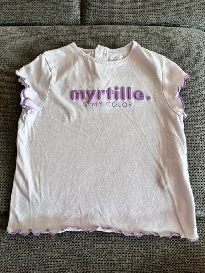 T-shirt