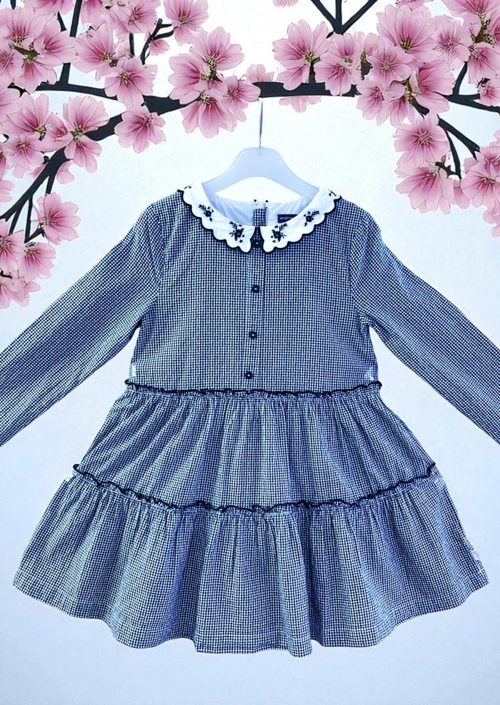 SERGENT MAJOR - ROBE FILLE CARREAUX VICHY, VOLANTS & COL BRODÉ DÉCOUPE VAGUES 7A - photo numéro 4