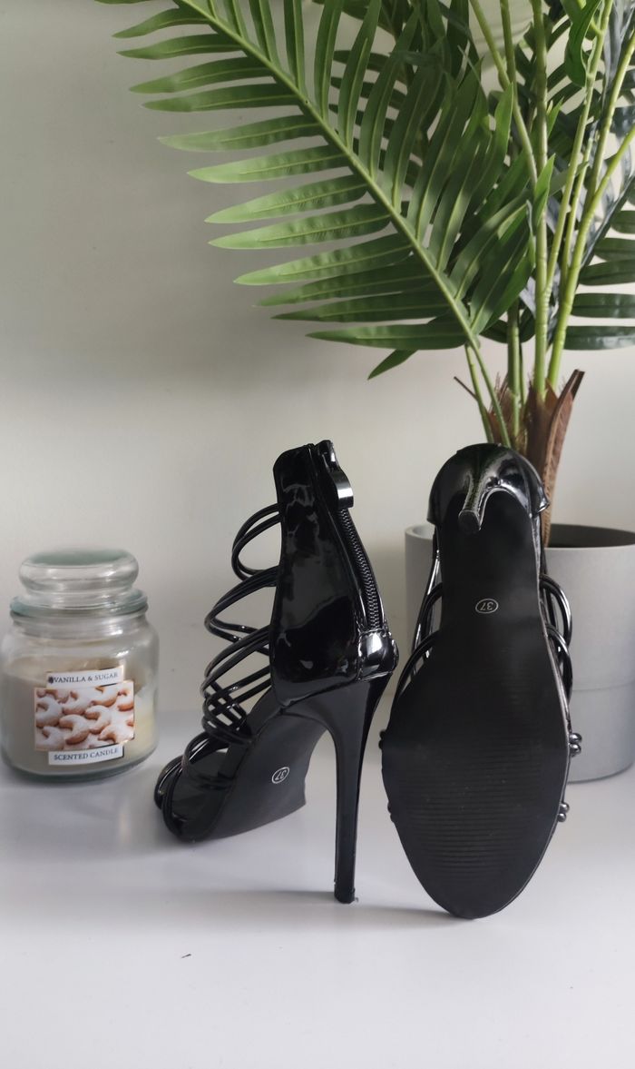 Chaussures à talons femme - photo numéro 4